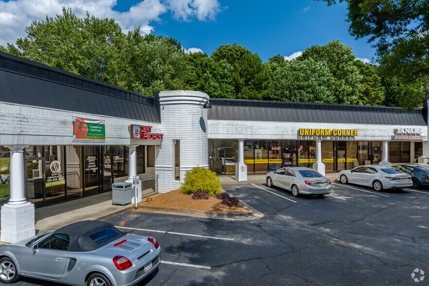 More Photos Of 11235 Alpharetta Hwy, Roswell Storefront For Lease