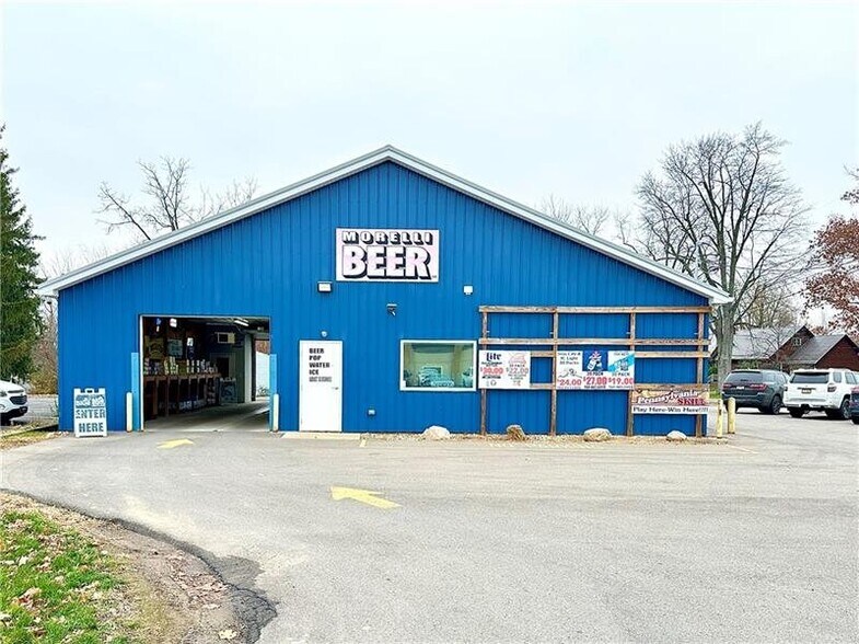 More Photos Of 1814 W State St, New Castle Convenience Store For Sale