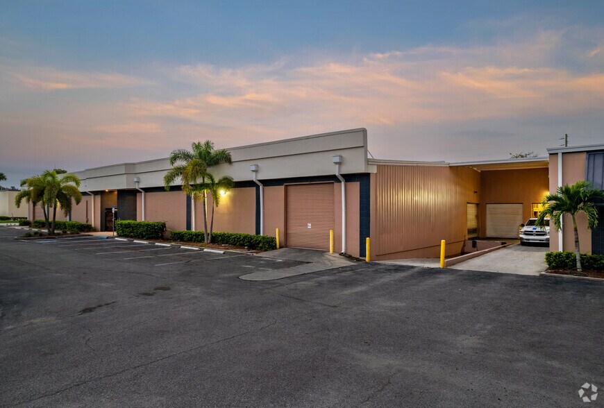 Primary Photo Of 4700 110th Ave N, Pinellas Park Warehouse For Sale