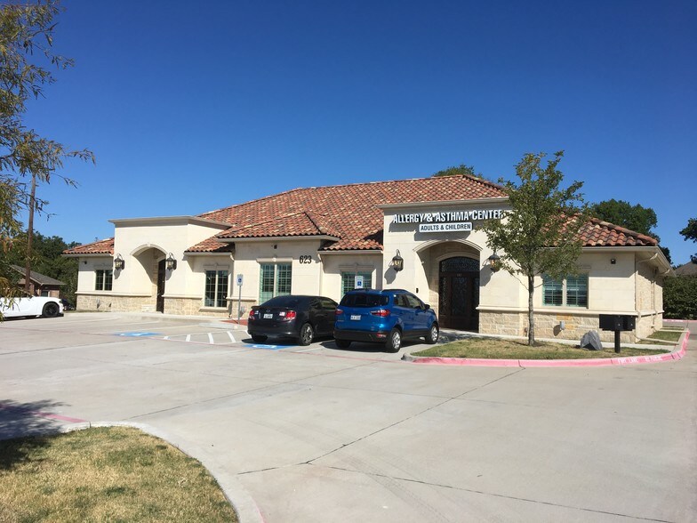 Primary Photo Of Fm 544, Murphy Medical For Lease