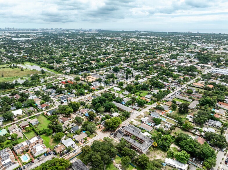 More Photos Of 2743 Pierce St, Hollywood Land For Sale