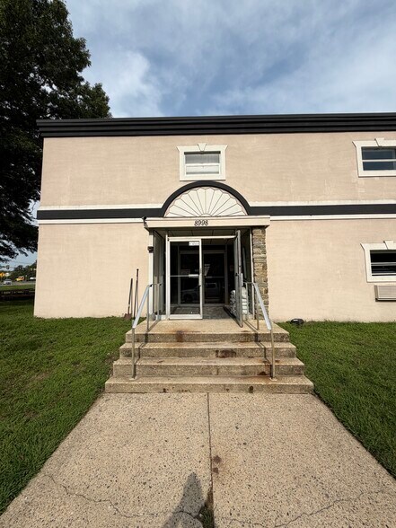 More Photos Of 8998 Route 18, Old Bridge Office For Lease