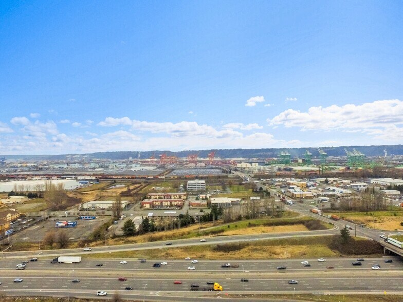 More Photos Of 3077 20th St E, Fife Warehouse For Lease