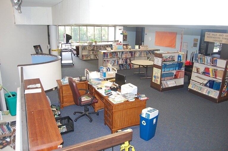 More Photos Of 51 Gabb Rd, Bloomfield Schools For Sale