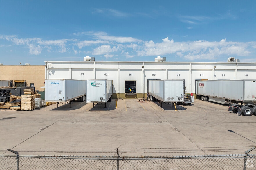 More Photos Of 625 S 27th Ave, Phoenix Warehouse For Lease