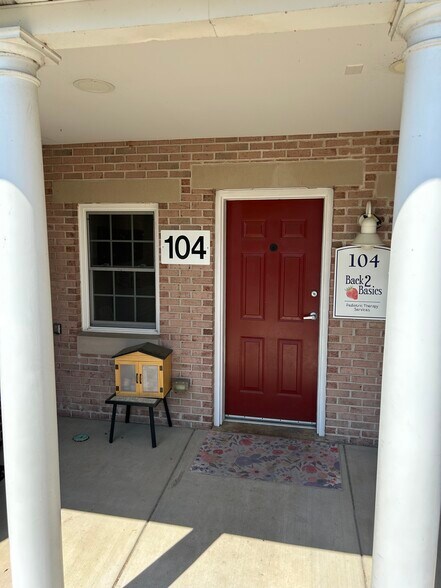 More Photos Of 5216 Chairmans Ct, Frederick Office For Lease