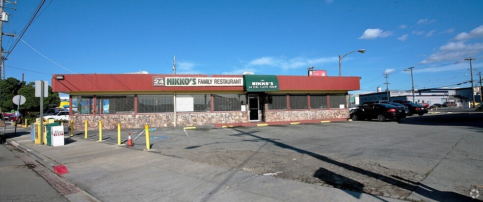 Primary Photo Of 340 23rd Ave, Oakland Restaurant For Sale