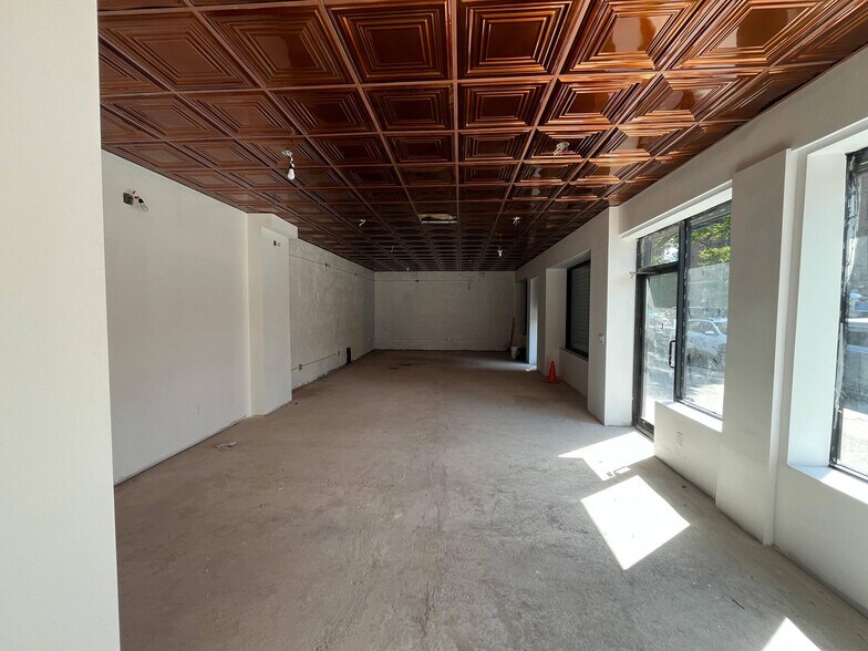 More Photos Of 2705 Foster Ave, Brooklyn Auto Repair For Lease