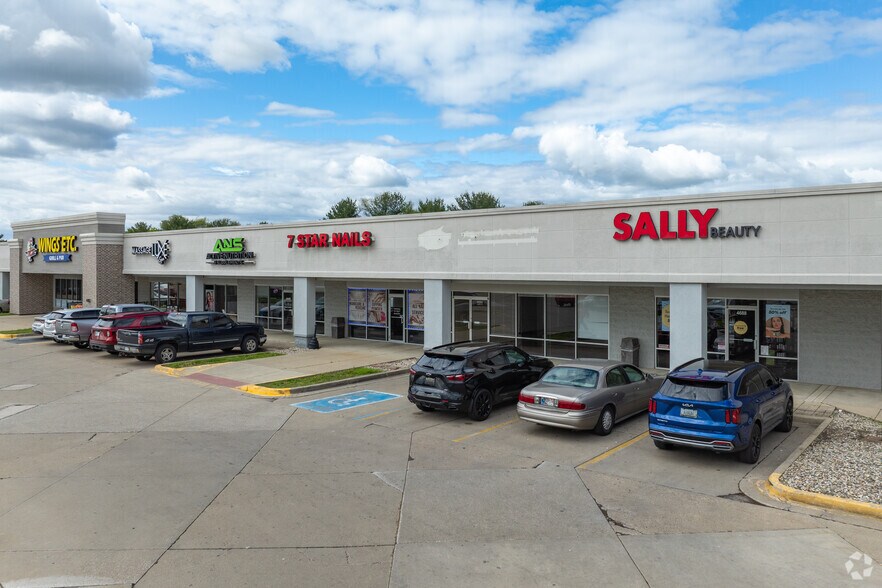 More Photos Of 4650-4714 S US Highway 41, Terre Haute Unknown For Lease