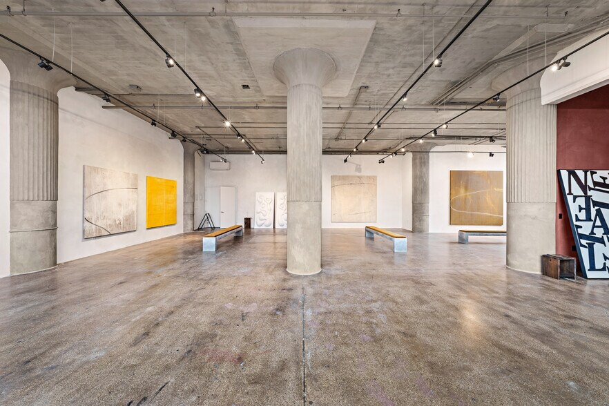 More Photos Of 80 Richards St, Brooklyn Light Manufacturing For Lease