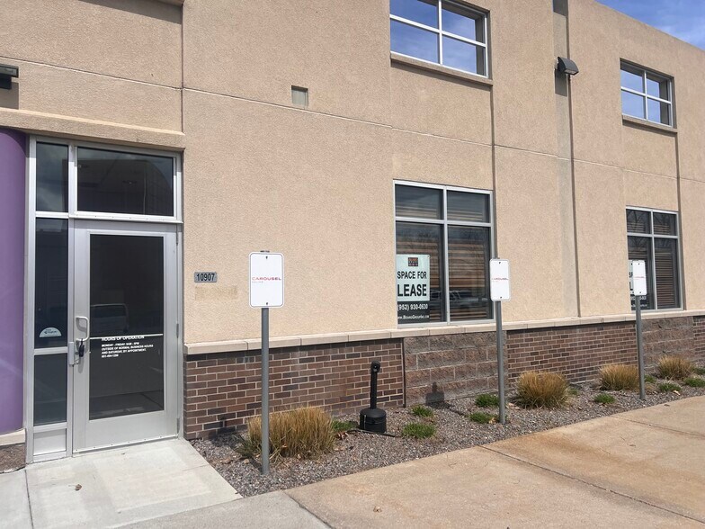 More Photos Of 10901-10909 Excelsior Blvd, Hopkins Office For Lease