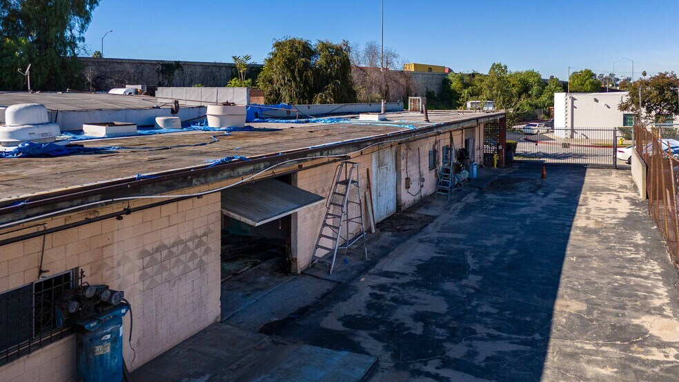 More Photos Of , Glendale Industrial For Sale