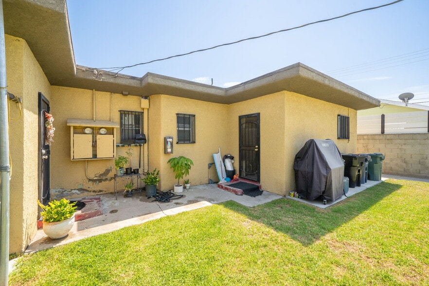 More Photos Of 5917 Converse Ave, Los Angeles Multifamily For Sale