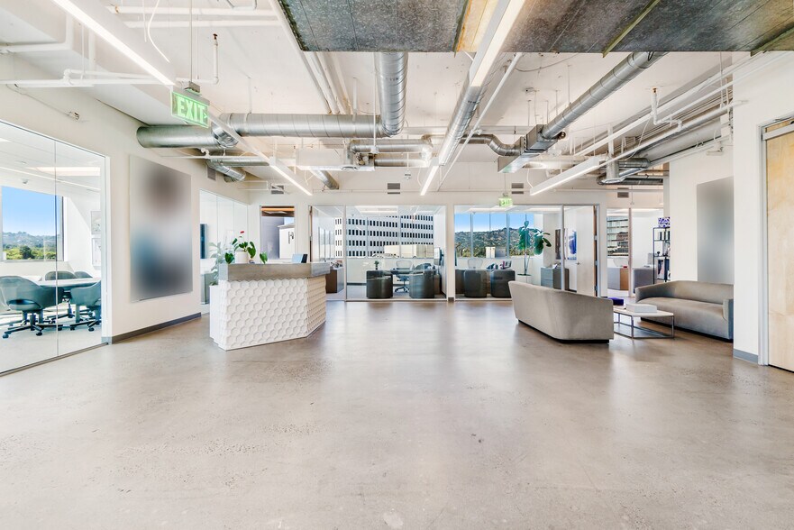 More Photos Of 9701 Wilshire Blvd, Beverly Hills Office For Lease