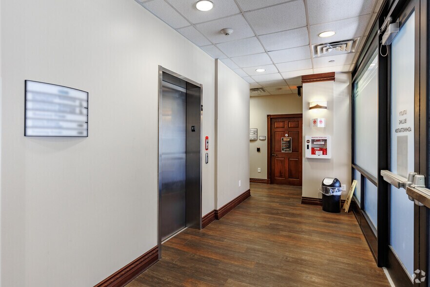 More Photos Of 210 N Tennessee St, McKinney Loft Creative Space For Lease