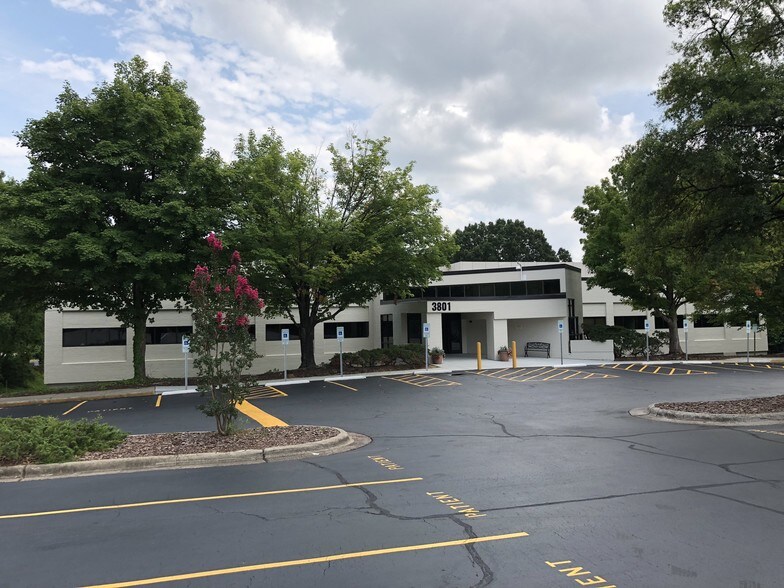 More Photos Of 3801 Wake Forest Rd, Raleigh Medical For Lease