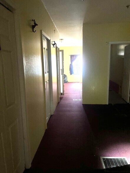 More Photos Of 451-459 N 12th St, Philadelphia Apartments For Sale