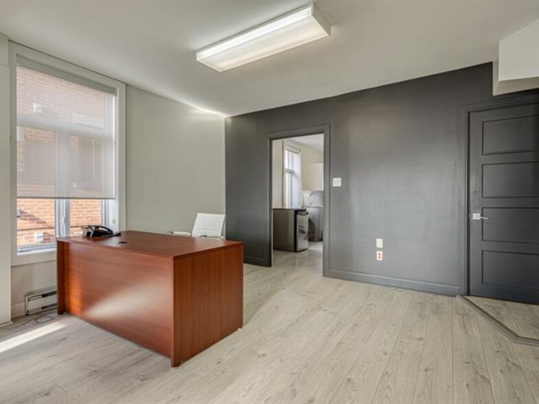 More Photos Of 95-97 Saint-Sylvestre Rue, Longueuil Storefront Retail Residential For Sale