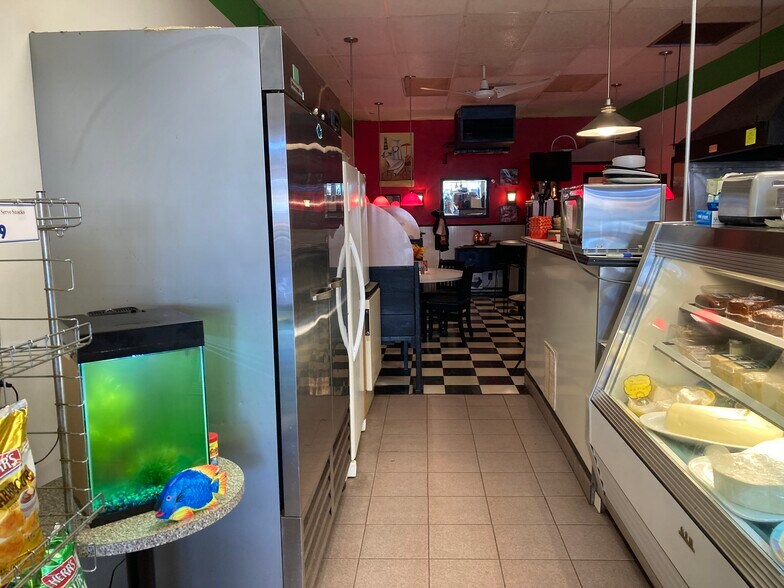 More Photos Of 2001 College Dr, Clementon Restaurant For Sale