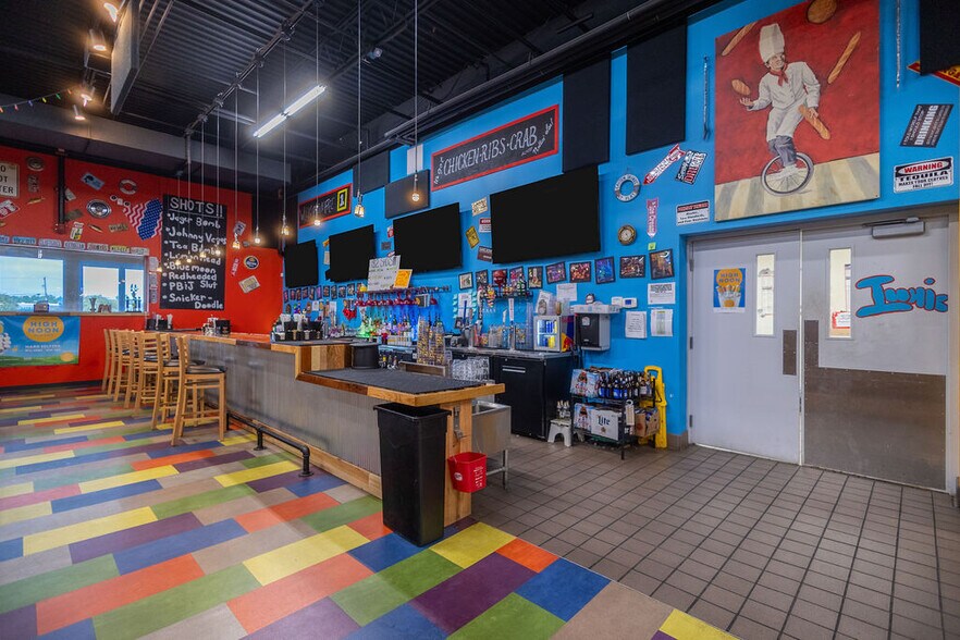 More Photos Of 8845 Gratiot Rd, Saginaw Freestanding For Sale