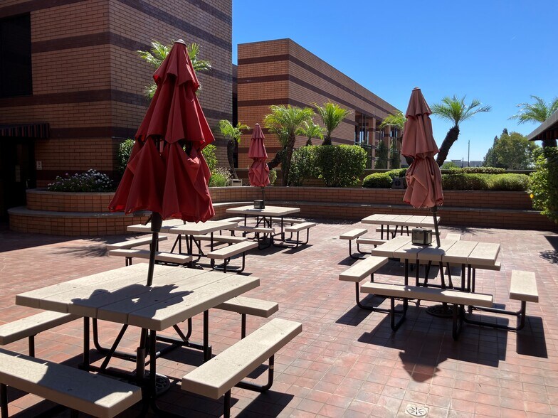 More Photos Of 115 N 1st St, Burbank Medical For Lease