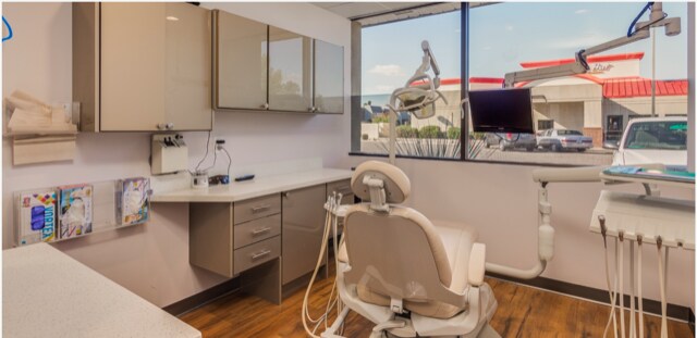 More Photos Of 8910 N 43rd Ave, Glendale Coworking Space