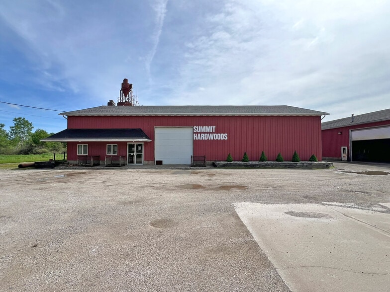 More Photos Of 9711 Perry Hwy, Waterford Warehouse For Sale