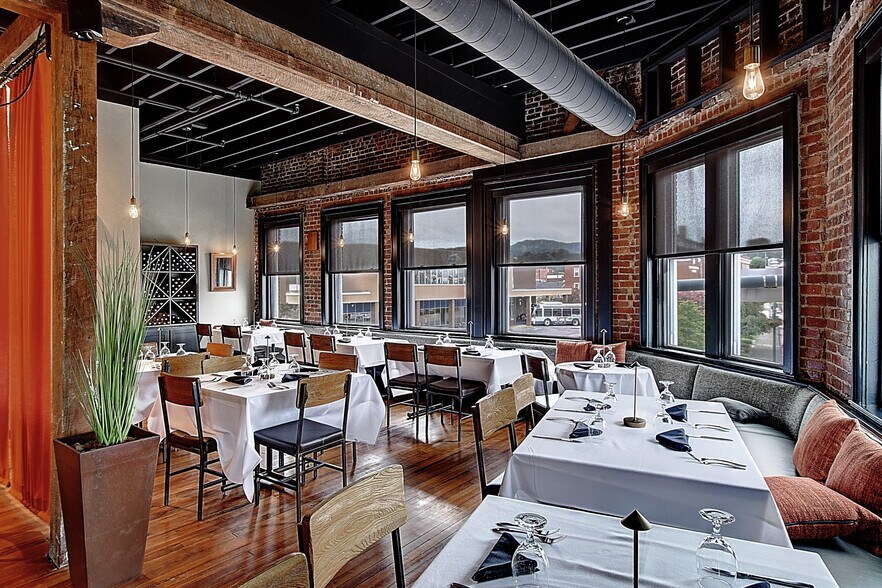 More Photos Of 142 Market St, Johnson City Restaurant For Sale