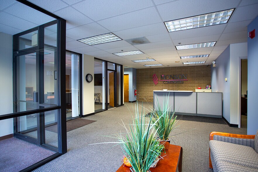 More Photos Of 154 Pioneer Dr, Leominster Industrial For Sale