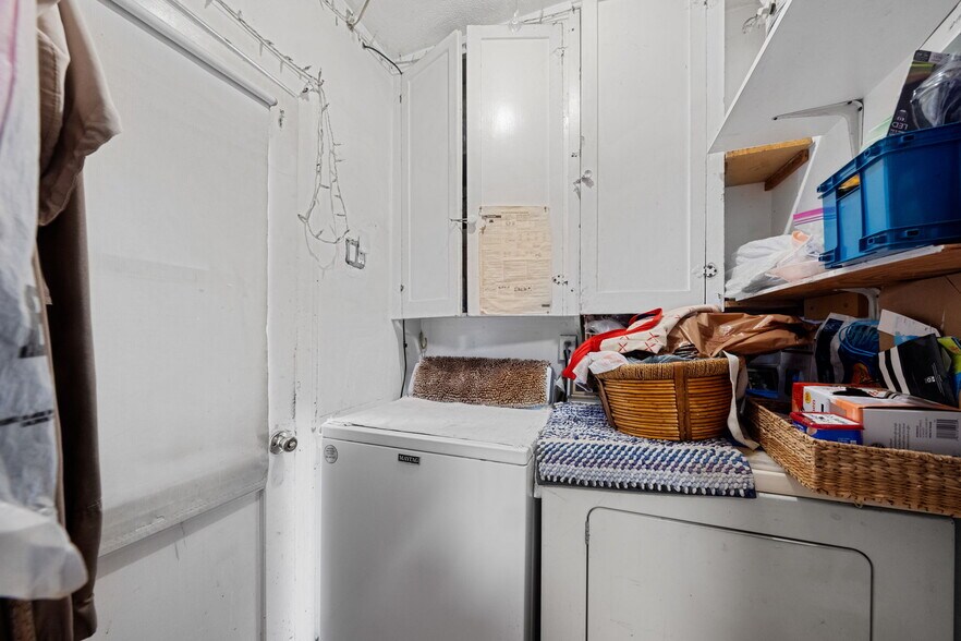 More Photos Of 339-341 E 220th St, Carson Multifamily For Sale