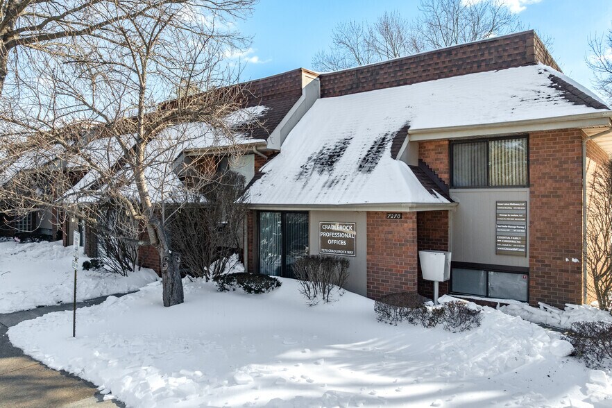 Primary Photo Of 7270-7278 Cradlerock Way, Columbia Medical For Lease