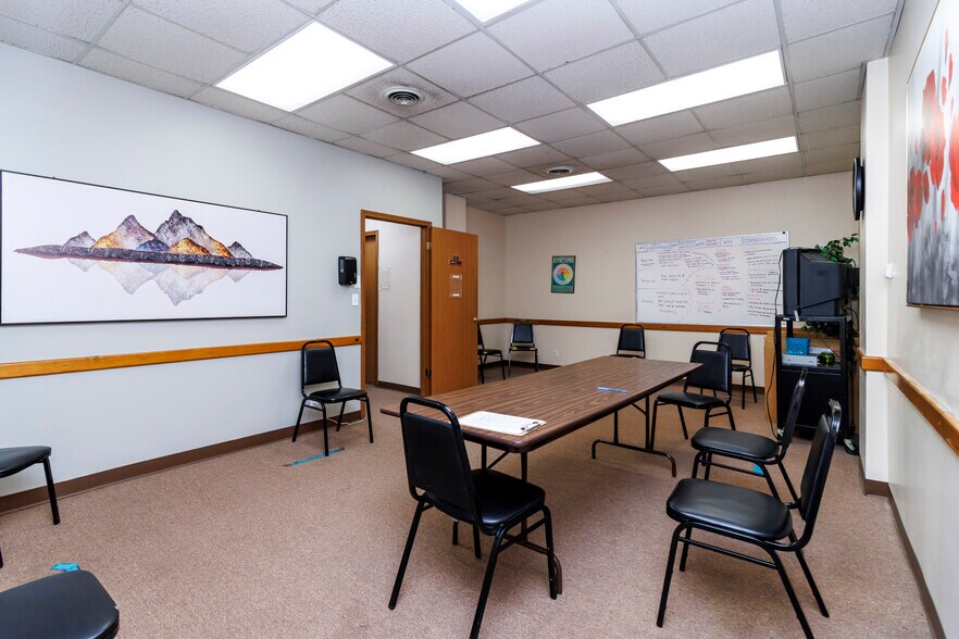 More Photos Of 1131 Broadway St, Buffalo Office For Sale