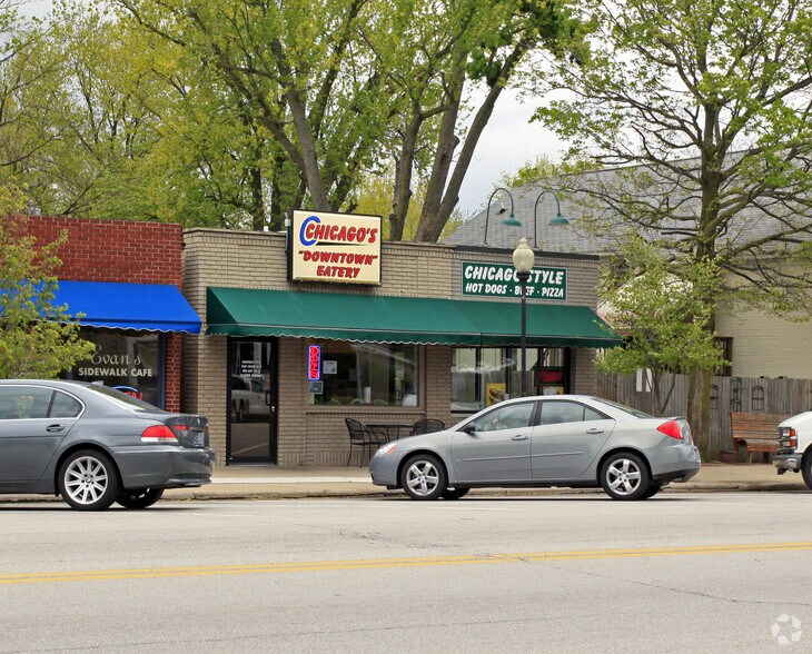 Primary Photo Of 218 E Vistula St, Bristol Restaurant For Sale
