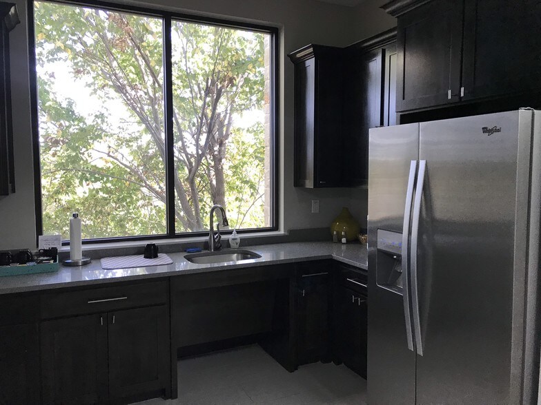 More Photos Of 151 Players Cir, Southlake Loft Creative Space For Lease