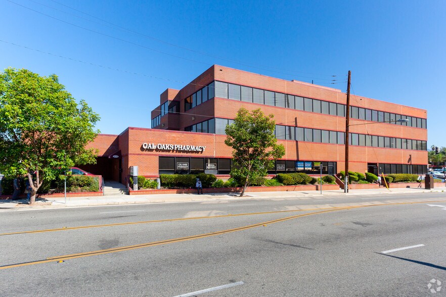 More Photos Of 55 E California Blvd, Pasadena Office For Sale