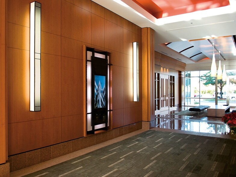 More Photos Of 5220 Belfort Rd, Jacksonville Unknown For Lease