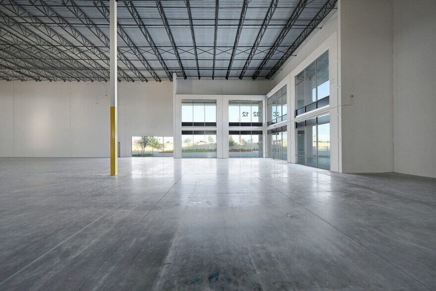 More Photos Of 3212 E Pecan St, Pflugerville Unknown For Lease