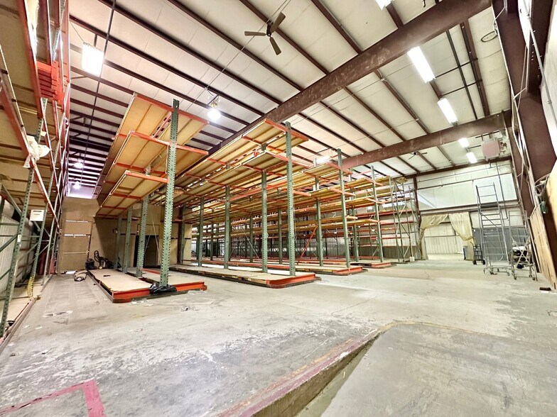 More Photos Of 8000 Broadway, Merrillville Freestanding For Lease