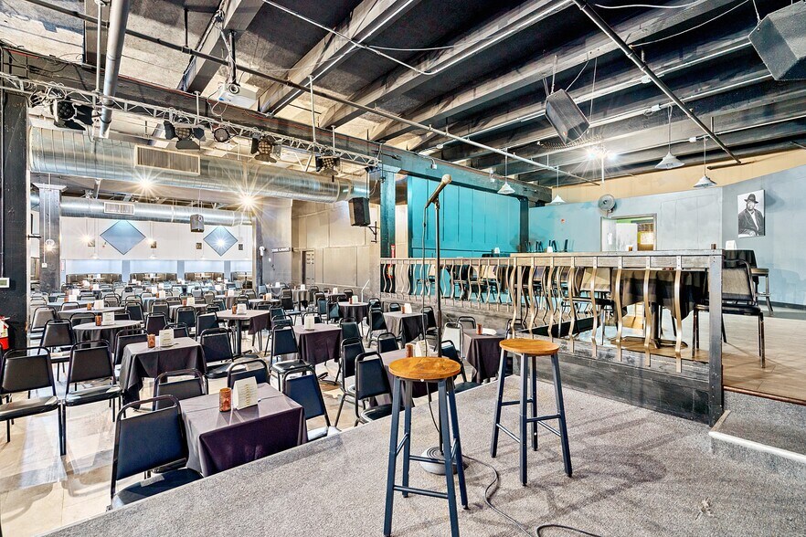 More Photos Of 933 Market St, Tacoma Storefront For Sale