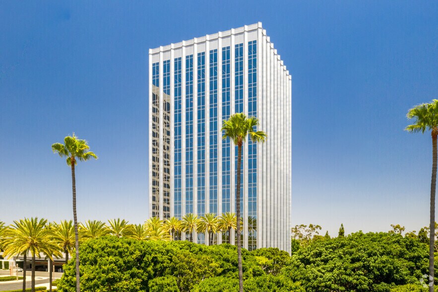 More Photos Of 620 Newport Center Dr, Newport Beach Office For Lease