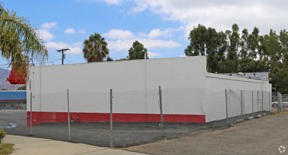 More Photos Of 1078 Elkelton Blvd, Spring Valley Auto Repair For Sale