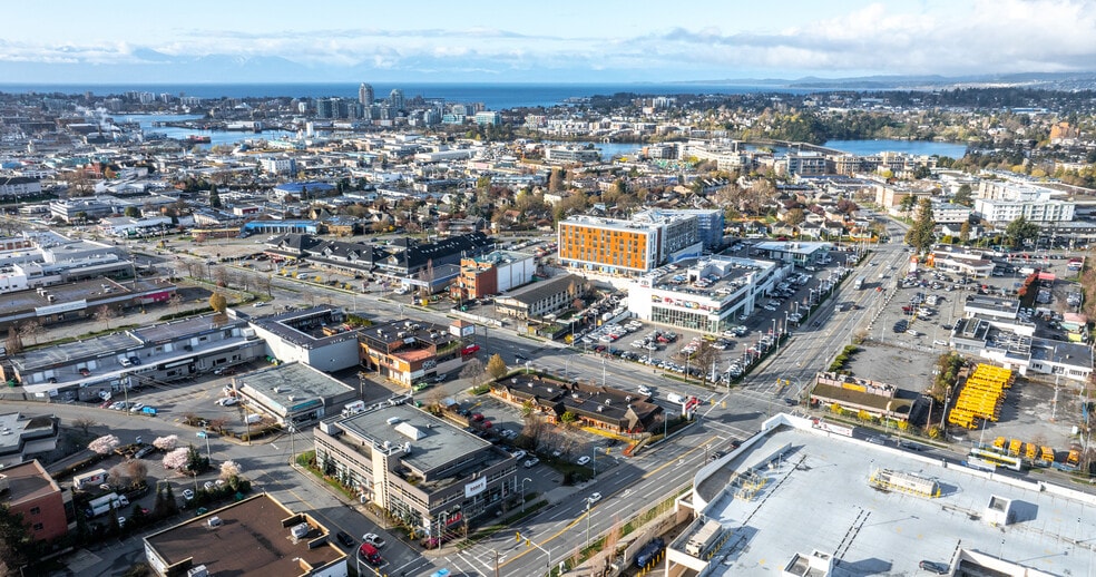 Primary Photo Of 560 Burnside Rd E, Victoria Apartments For Lease