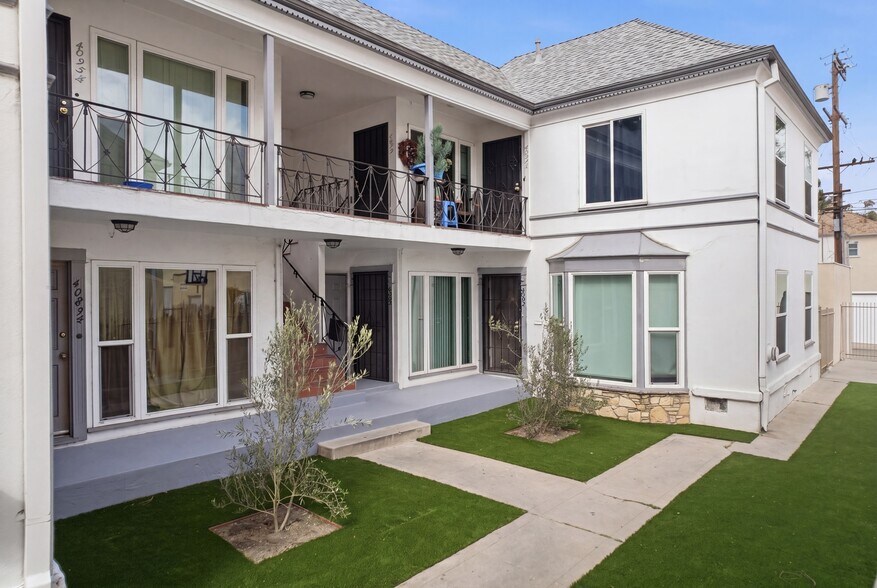 More Photos Of 4089 Leimert Blvd, Los Angeles Apartments For Sale