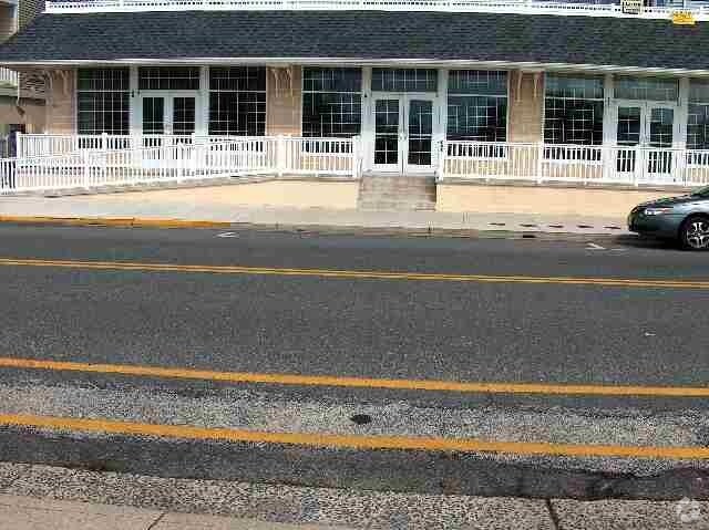 More Photos Of 141 E Wildwood Ave, Wildwood Storefront Retail Residential For Lease