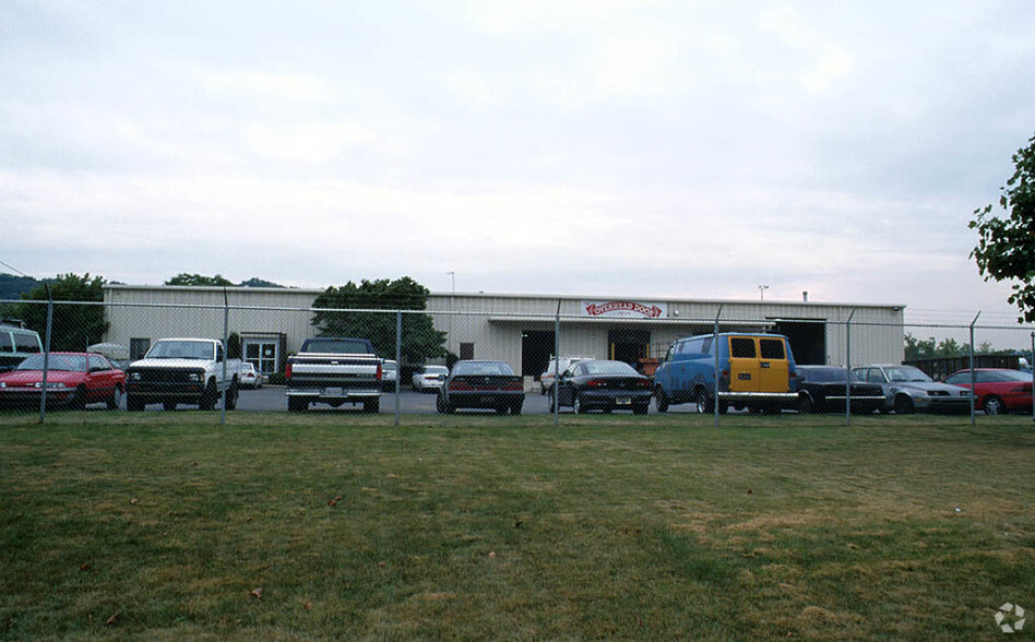 Primary Photo Of 400 Poplar St, Etna Warehouse For Lease