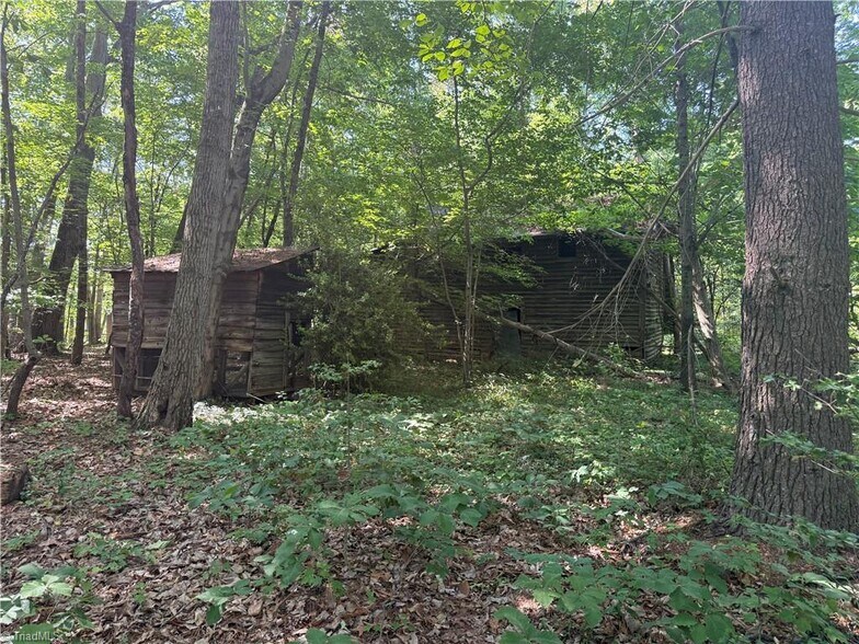 More Photos Of 607 Kirby Rd, King Land For Sale