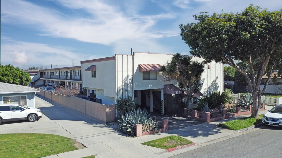 More Photos Of , Paramount Multifamily For Sale