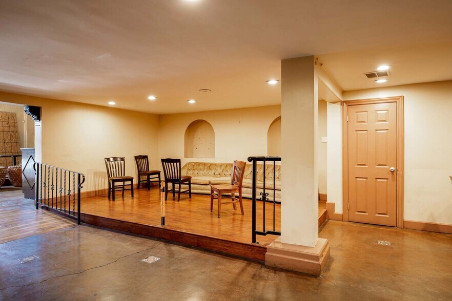 More Photos Of 2501-2511 Wilshire Blvd, Los Angeles Office For Sale