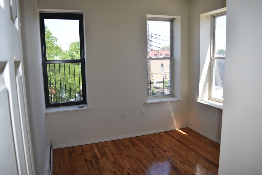 More Photos Of 1108 Blake Ave, Brooklyn Storefront Retail Residential For Sale
