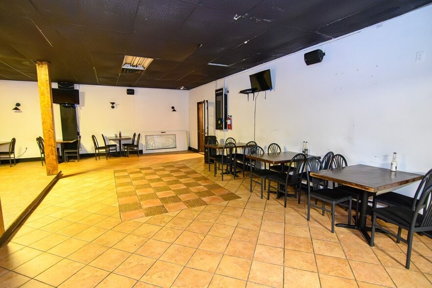 More Photos Of 29106 Lankford Hwy, Melfa Restaurant For Sale